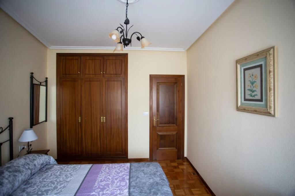 Piso Luminoso Y Tranquilo En Ourense Apartment Екстериор снимка