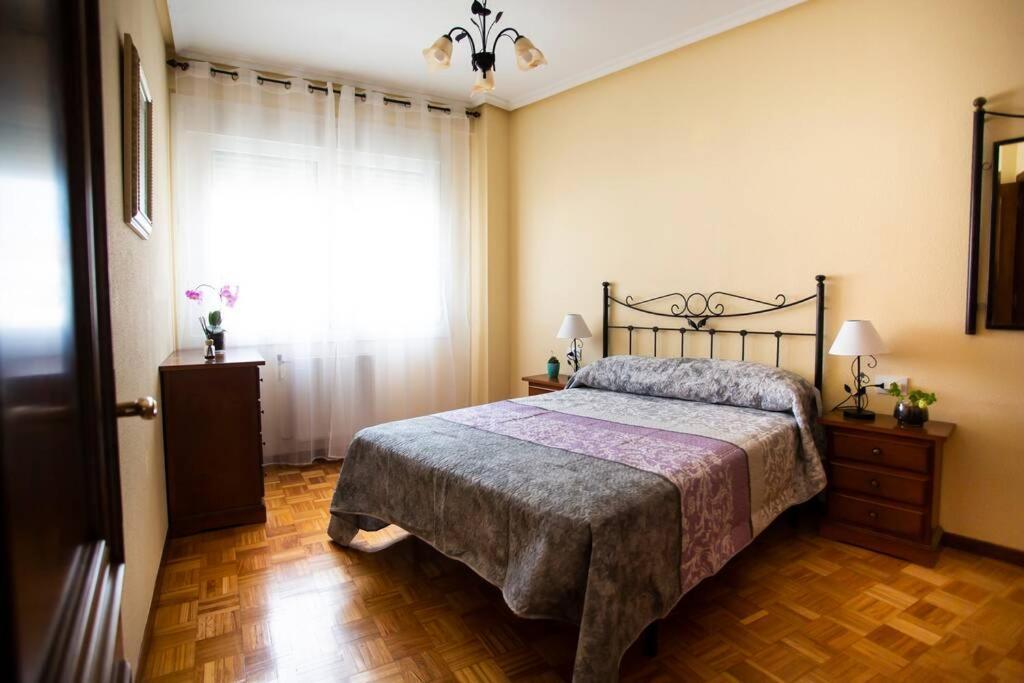 Piso Luminoso Y Tranquilo En Ourense Apartment Екстериор снимка