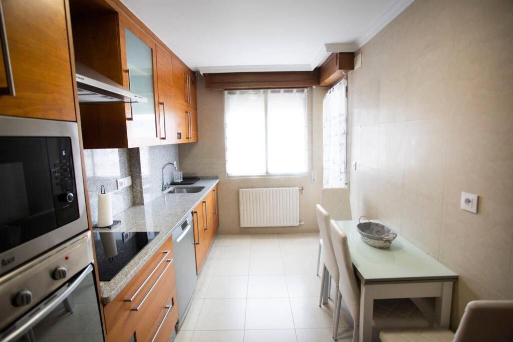 Piso Luminoso Y Tranquilo En Ourense Apartment Екстериор снимка